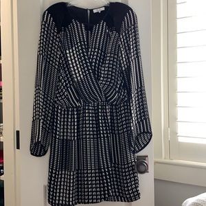Black and white long sleeve dress